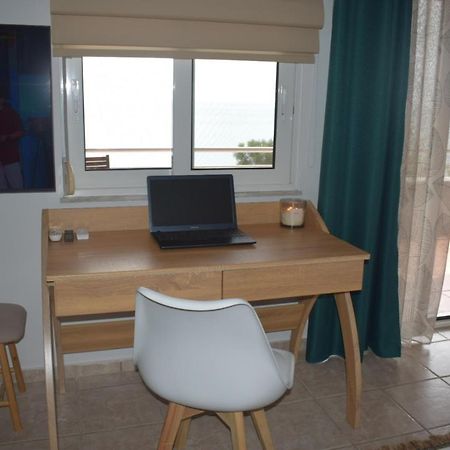 Alexandros Seaside Family Apartments & Villas - Paradise, 7' From Petalidi Kalamaki (Messinia) Exterior foto