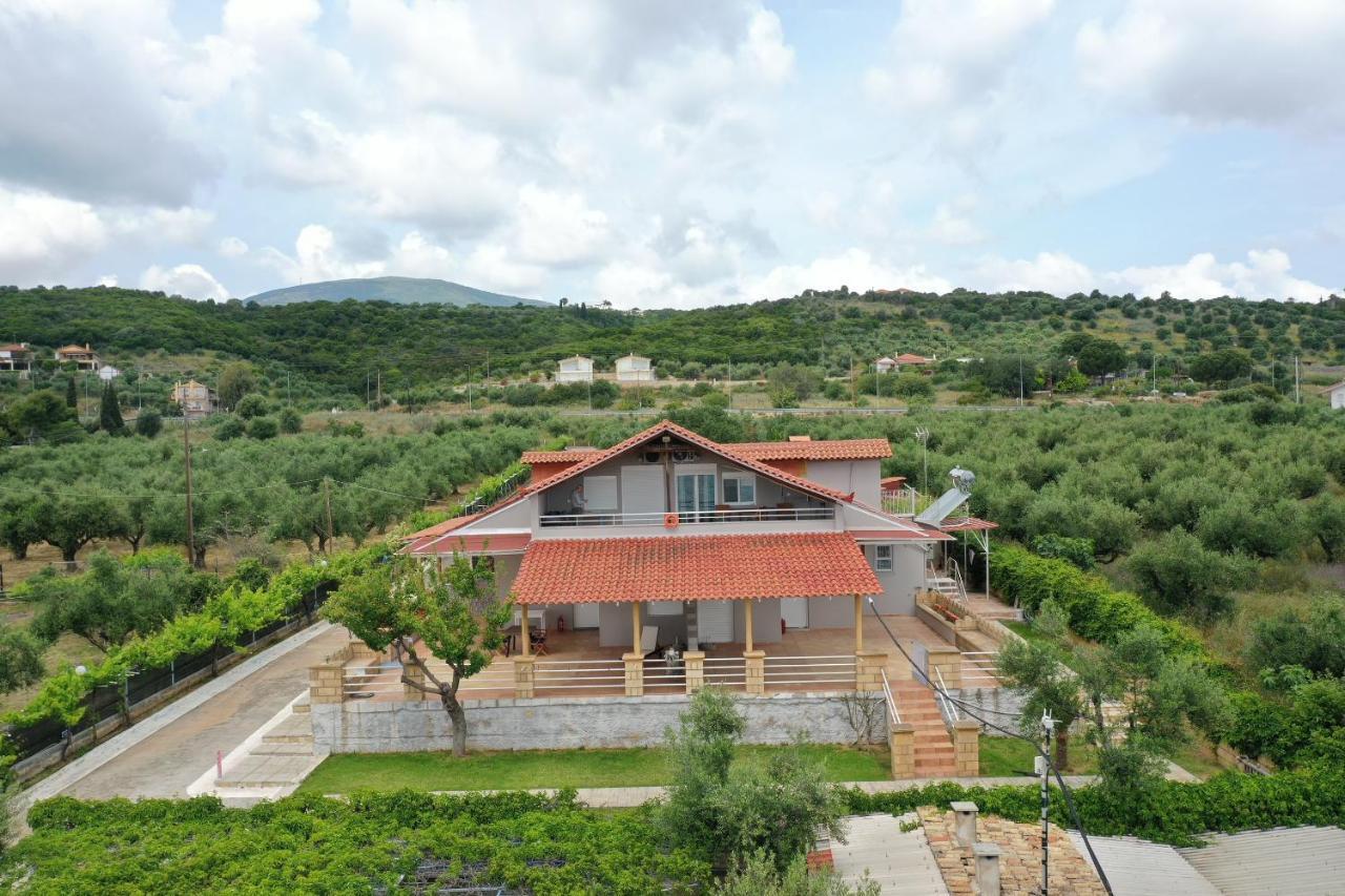 Alexandros Seaside Family Apartments & Villas - Paradise, 7' From Petalidi Kalamaki (Messinia) Exterior foto